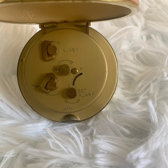 Vintage (1950s) Westclox Travel Alarm Clock - Picture 4 of 4